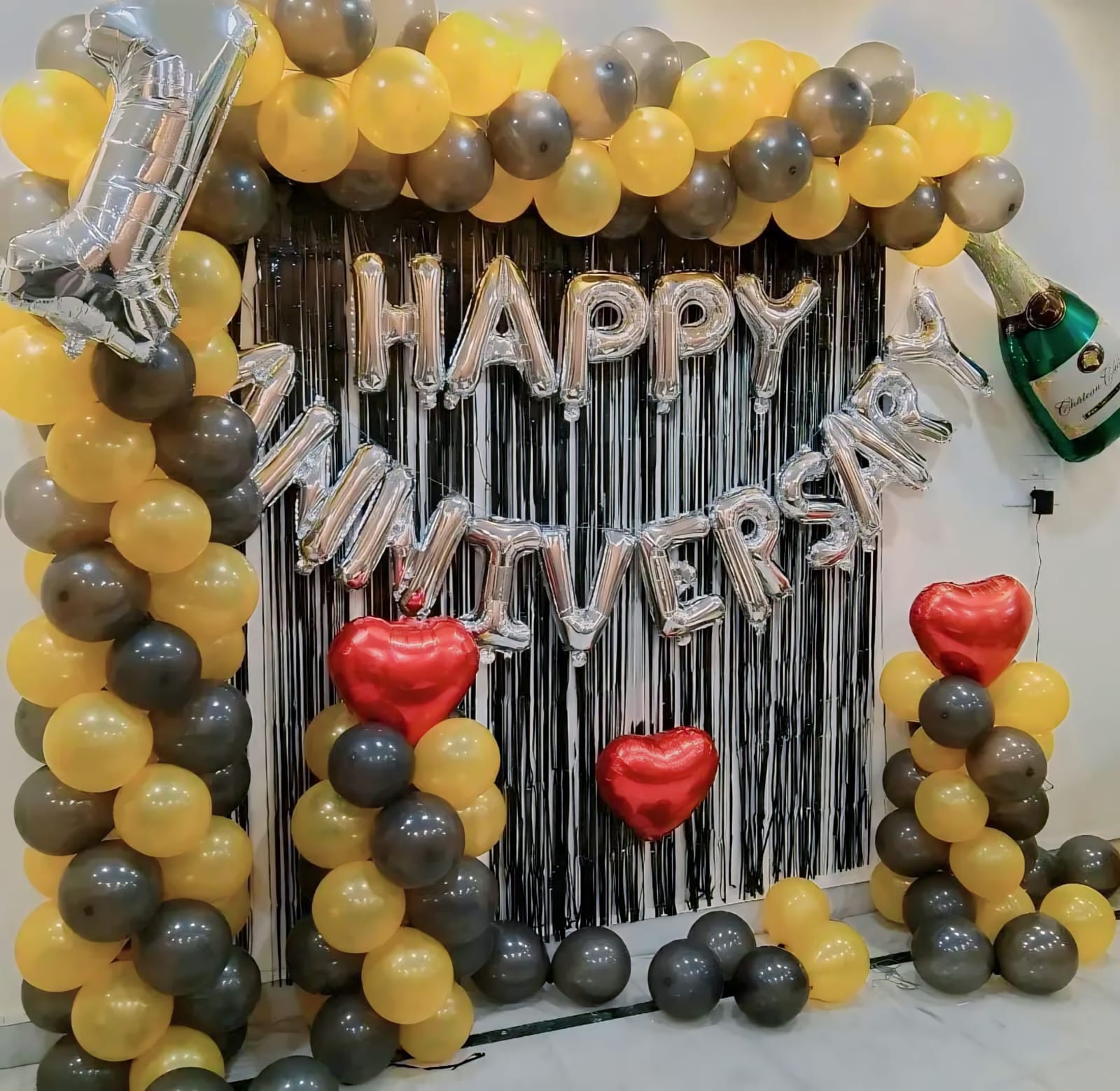 Happy Anniversery Decor