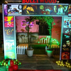 Bachelorette Party Decoration Services