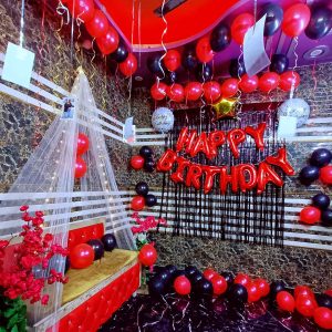 Canopy Birthday Decoration Idea